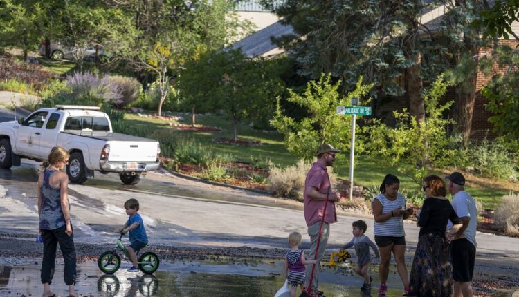 A Millcreek neighborhood has a sinkhole and no water after wildfire battle causes pipes to burst