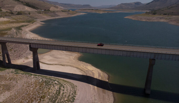 090621BlueMesa_006.jpg