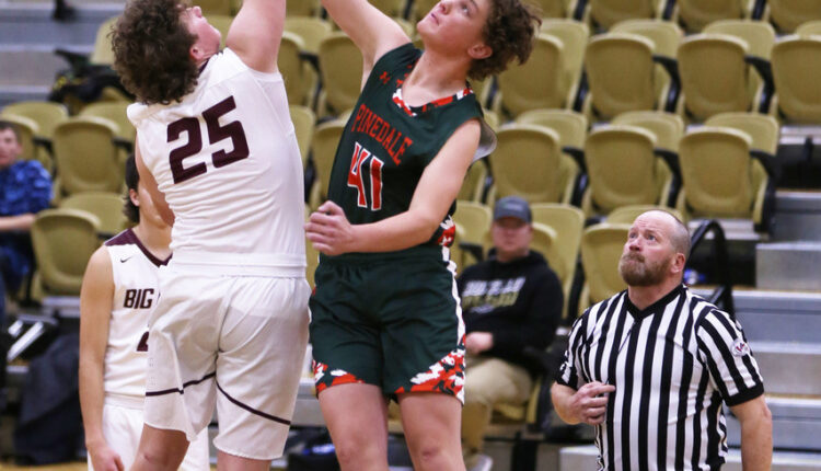  Pinedale Summary |  Young Wranglers open a new season with grit

