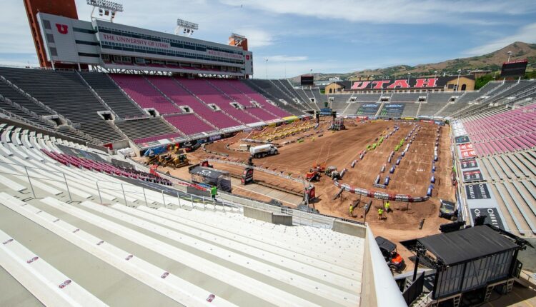 225396_misc_pits_salt_lake_city_2_sx2020_rs__5914.jpg