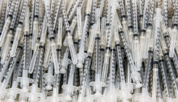 Utah's COVID-19 deaths jump, case counts dip, state reports
